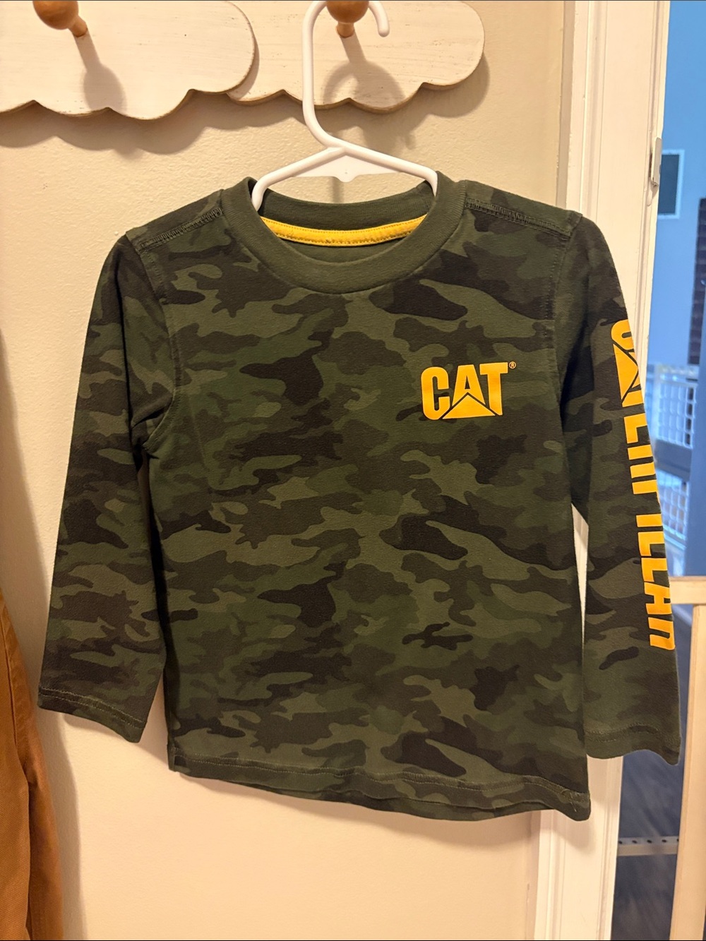 Caterpillar Kids' Green Camo Long-Sleeve Tee